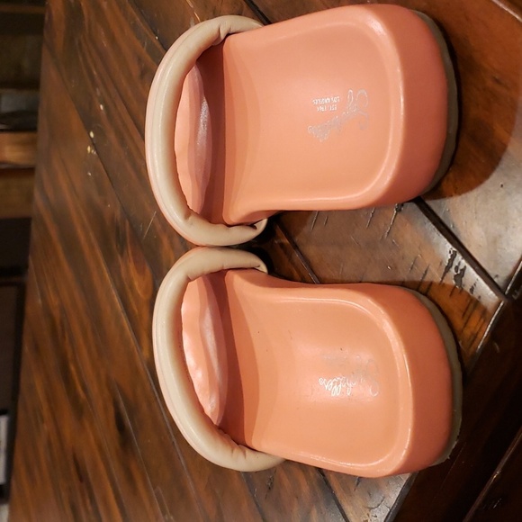 Seychelles low key slides - Picture 5 of 11